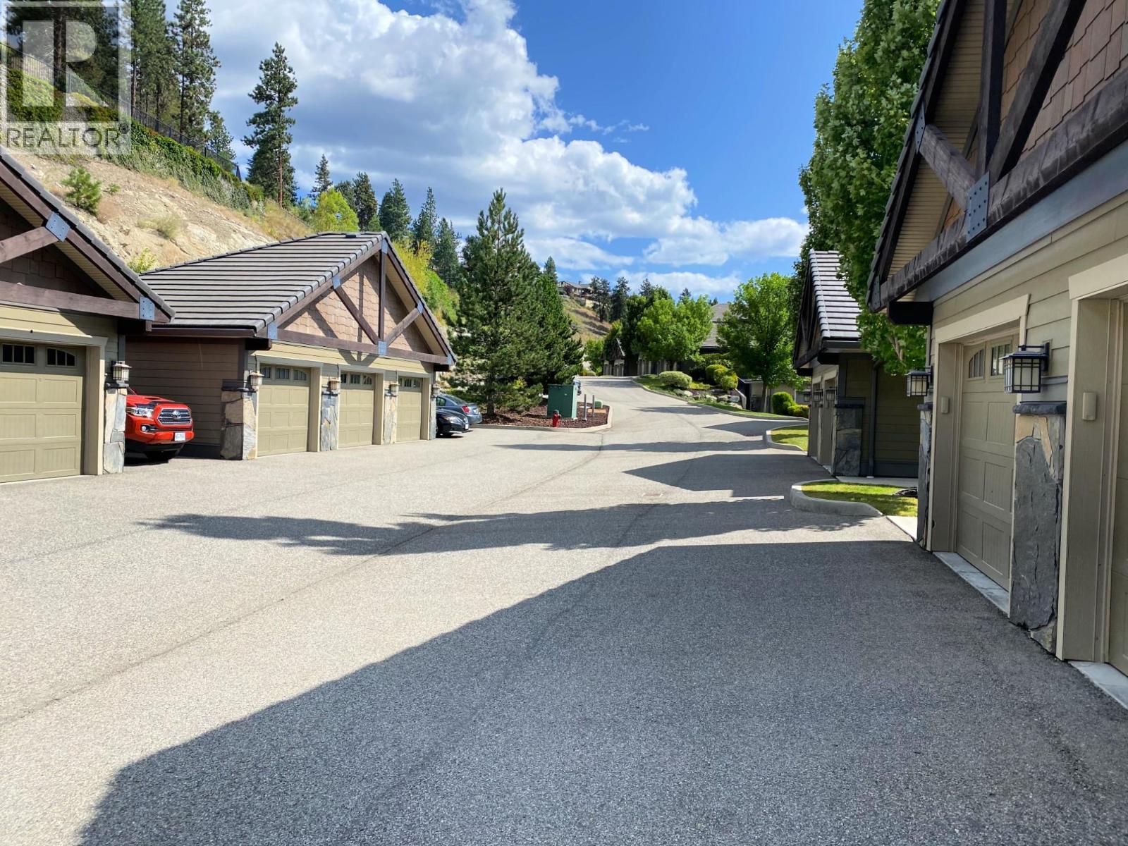 222 4350 Ponderosa Drive, Peachland