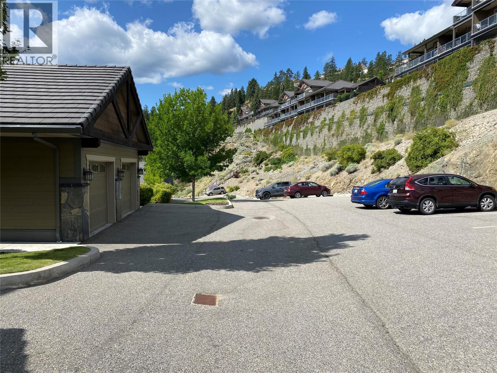222 4350 Ponderosa Drive, Peachland