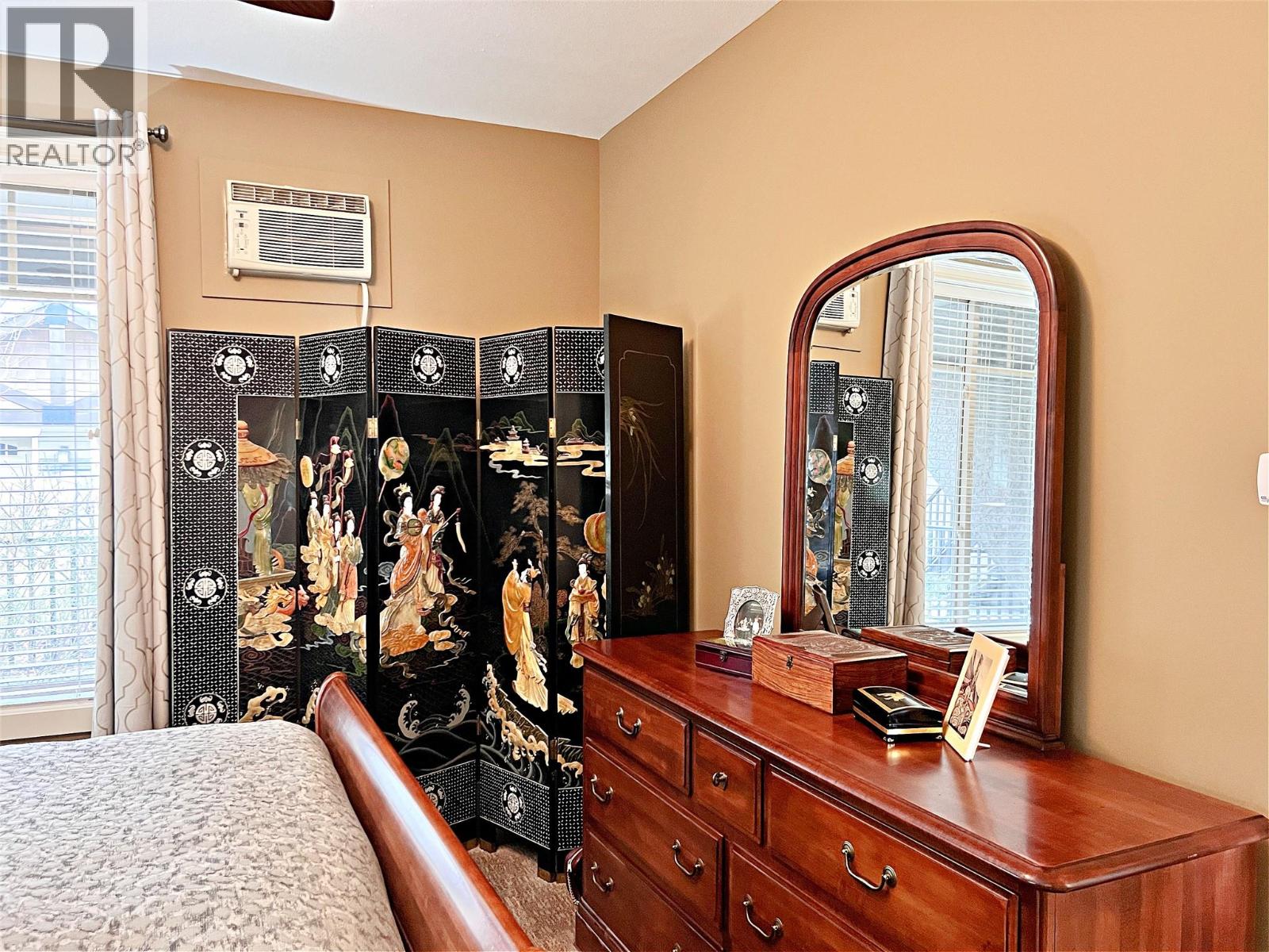 222 4350 Ponderosa Drive, Peachland