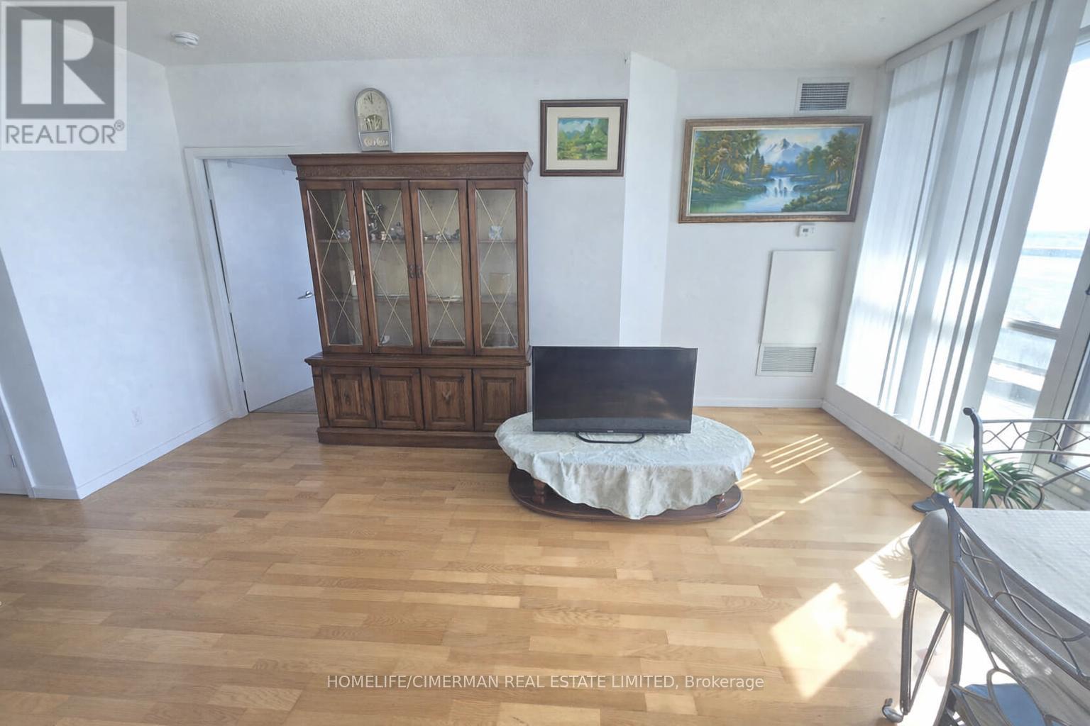 #711 219 FORT YORK BOULEVARD - 4
