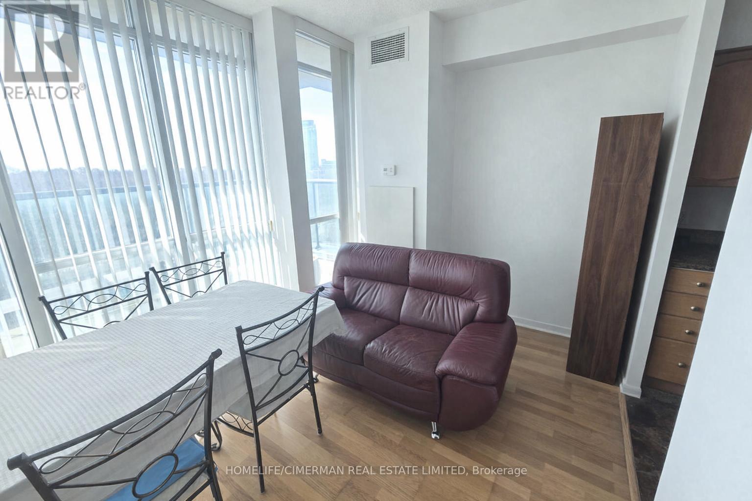 #711 219 FORT YORK BOULEVARD - 6