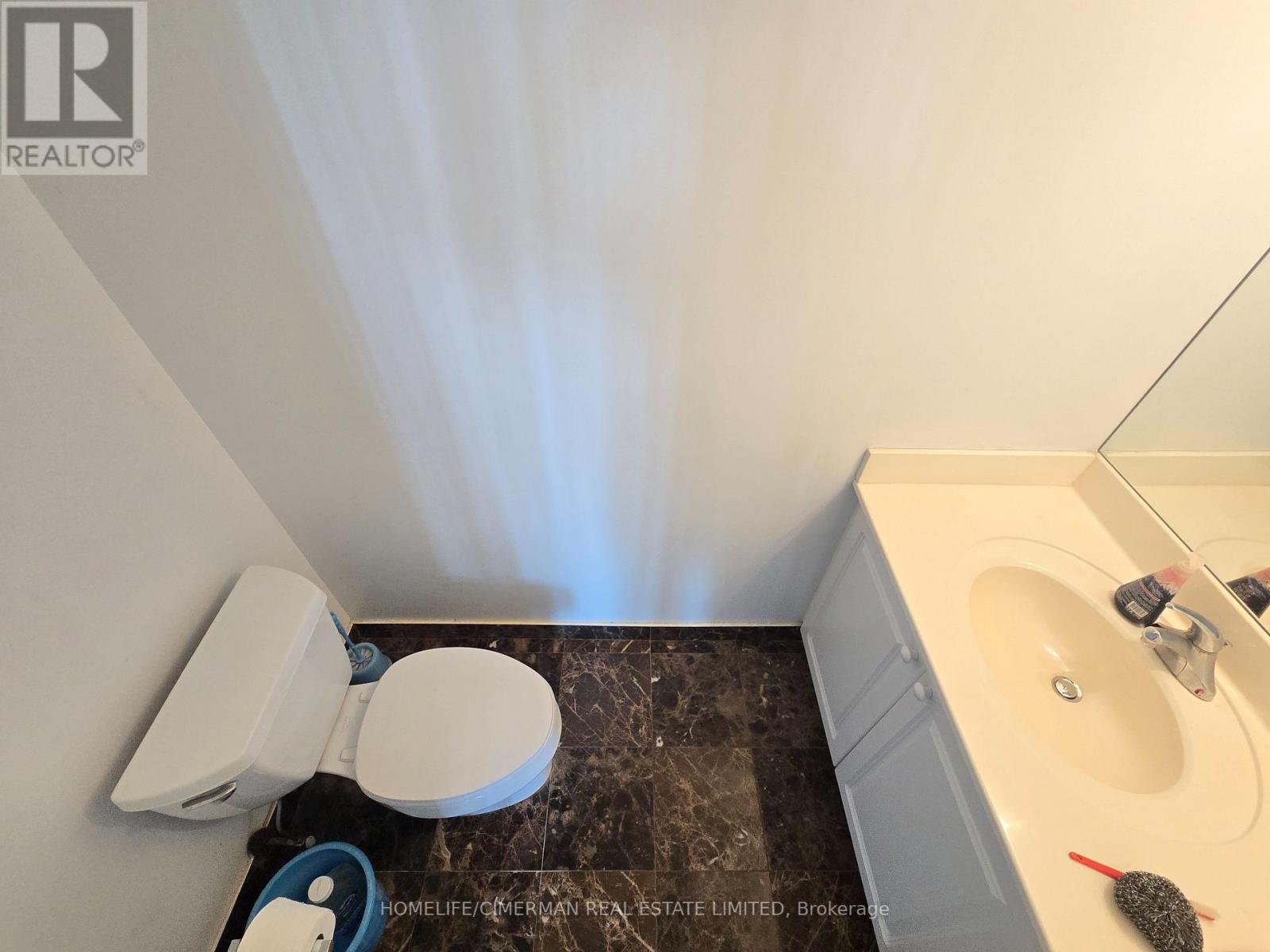 #711 219 FORT YORK BOULEVARD - 8