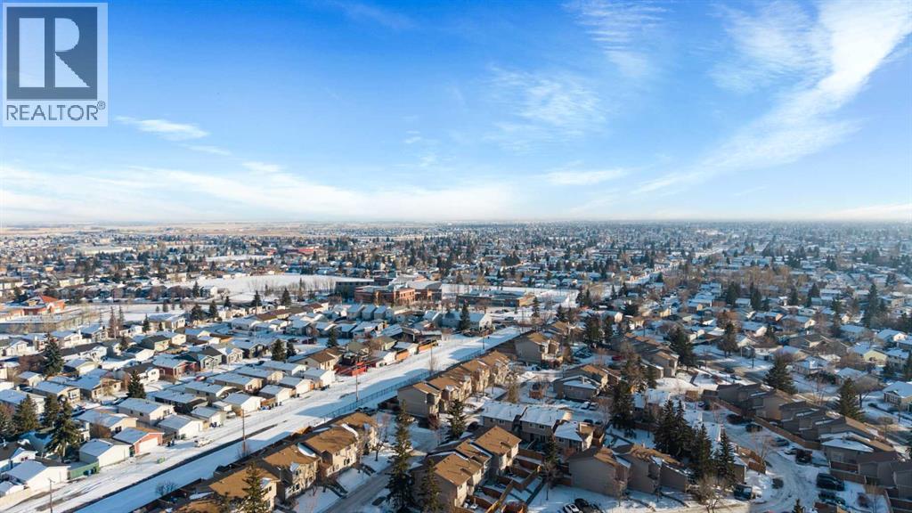 Single Family House for Sale in  Falshire Terrace NE Falconridge Calgary 