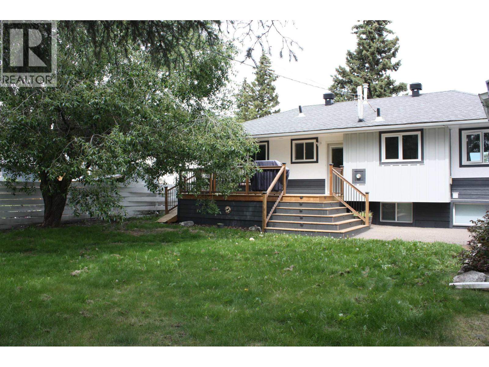 9507 112 AVENUE, Fort St. John