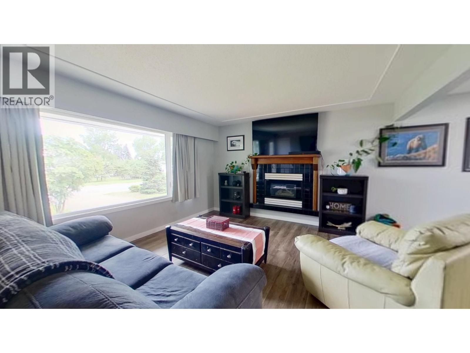 9507 112 AVENUE, Fort St. John