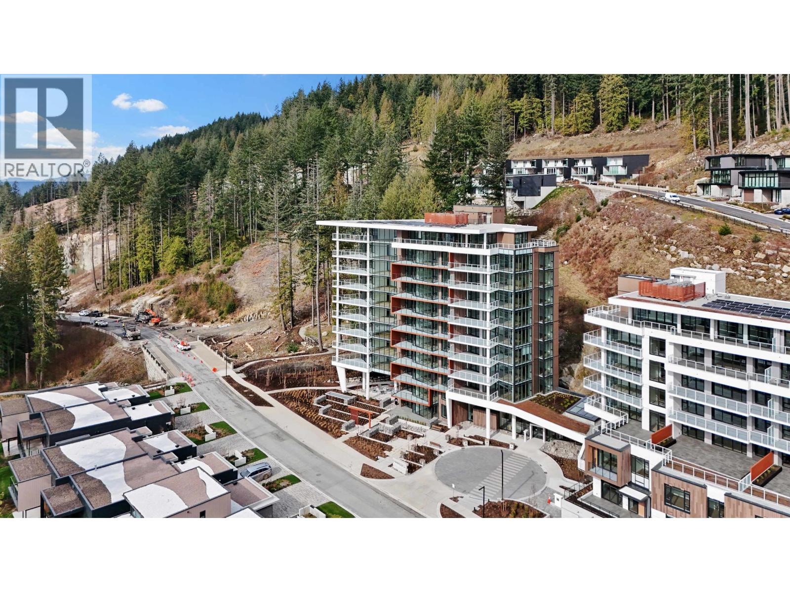 202 3963 UPLANDS WAY, West Vancouver