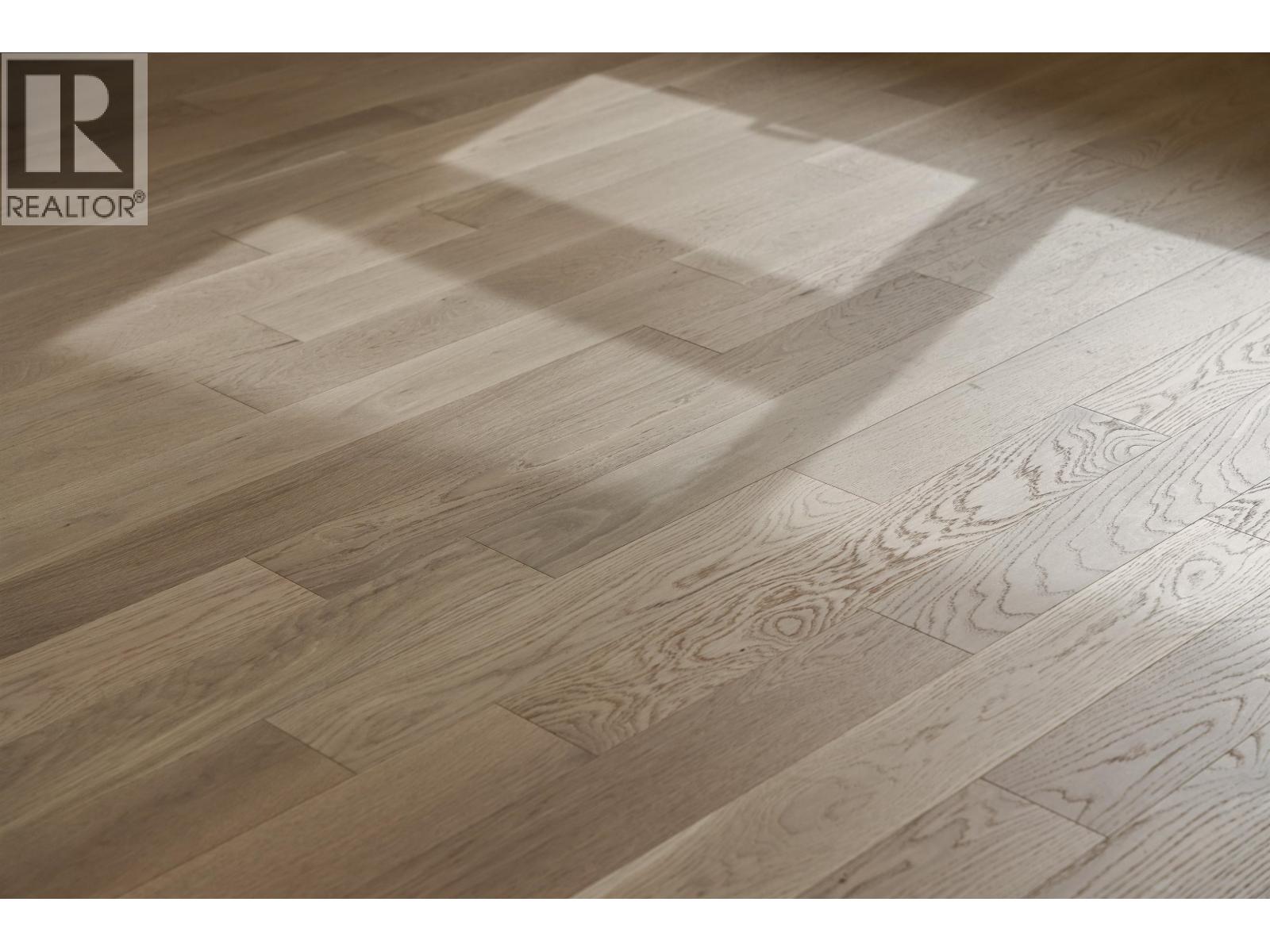 202 3963 UPLANDS WAY, West Vancouver