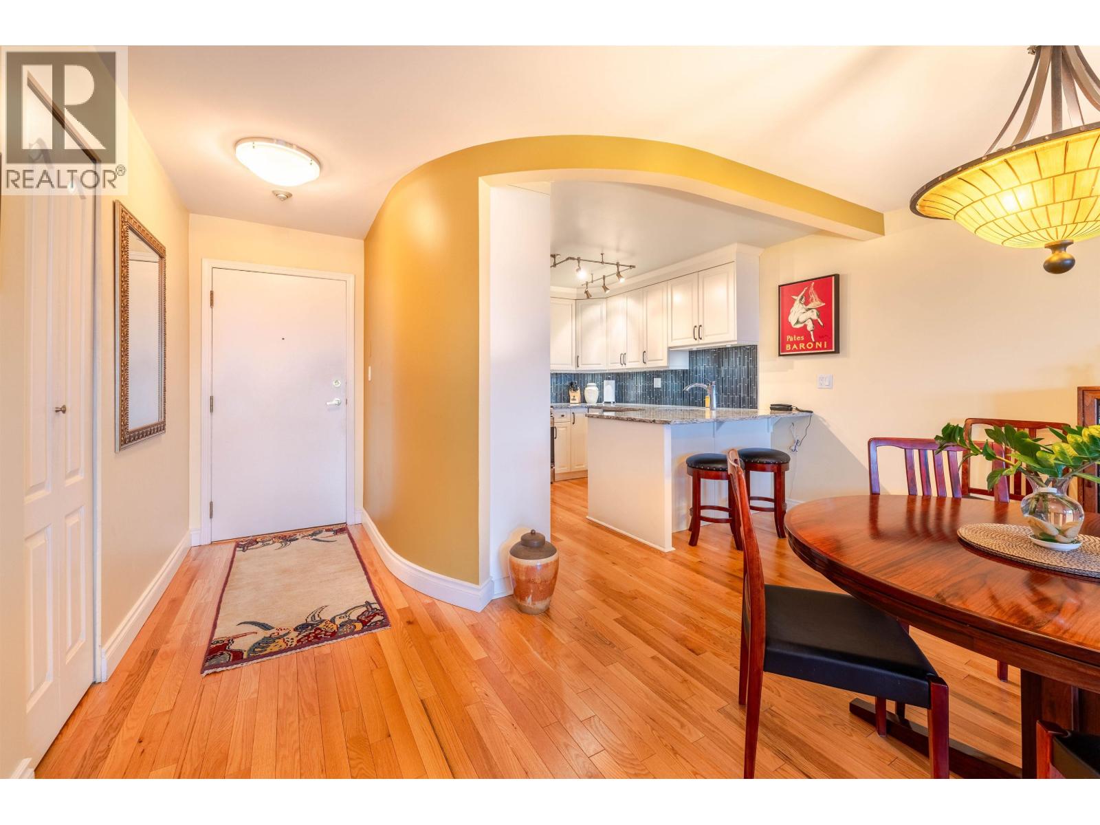 1606 612 FIFTH Avenue - photo 2