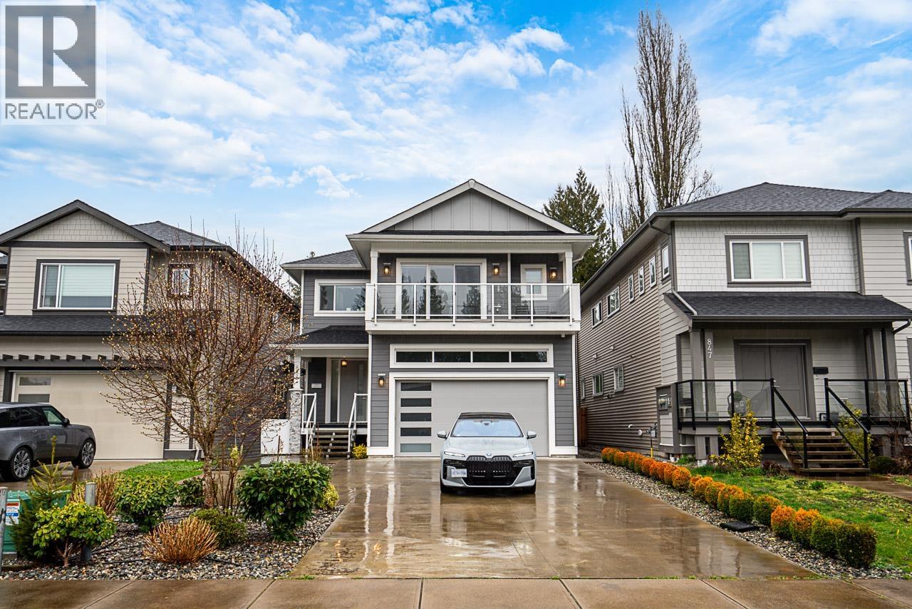 855 PATRICIA AVENUE, Port Coquitlam