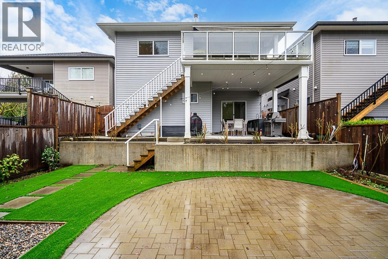 855 PATRICIA AVENUE, Port Coquitlam