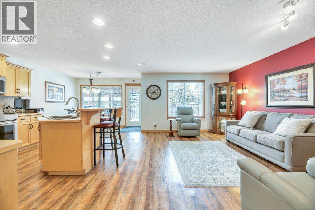 Single Family House for Sale in  Brightondale Crescent SE New Brighton Calgary 