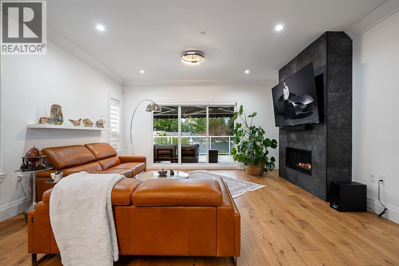 855 PATRICIA AVENUE, Port Coquitlam