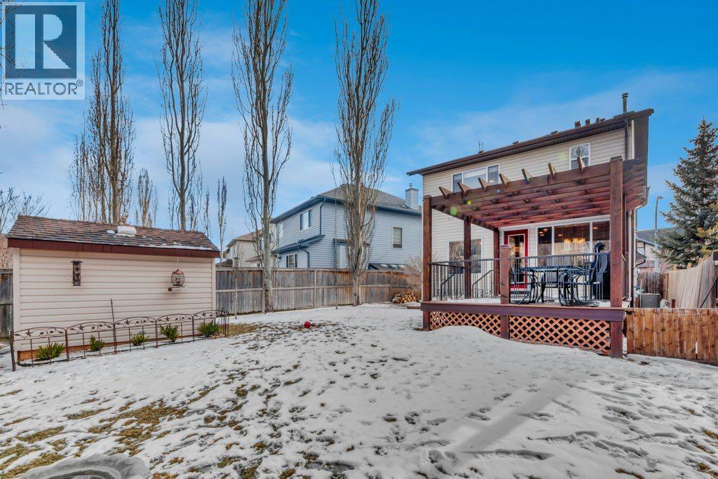 Single Family House for Sale in  Brightondale Crescent SE New Brighton Calgary 