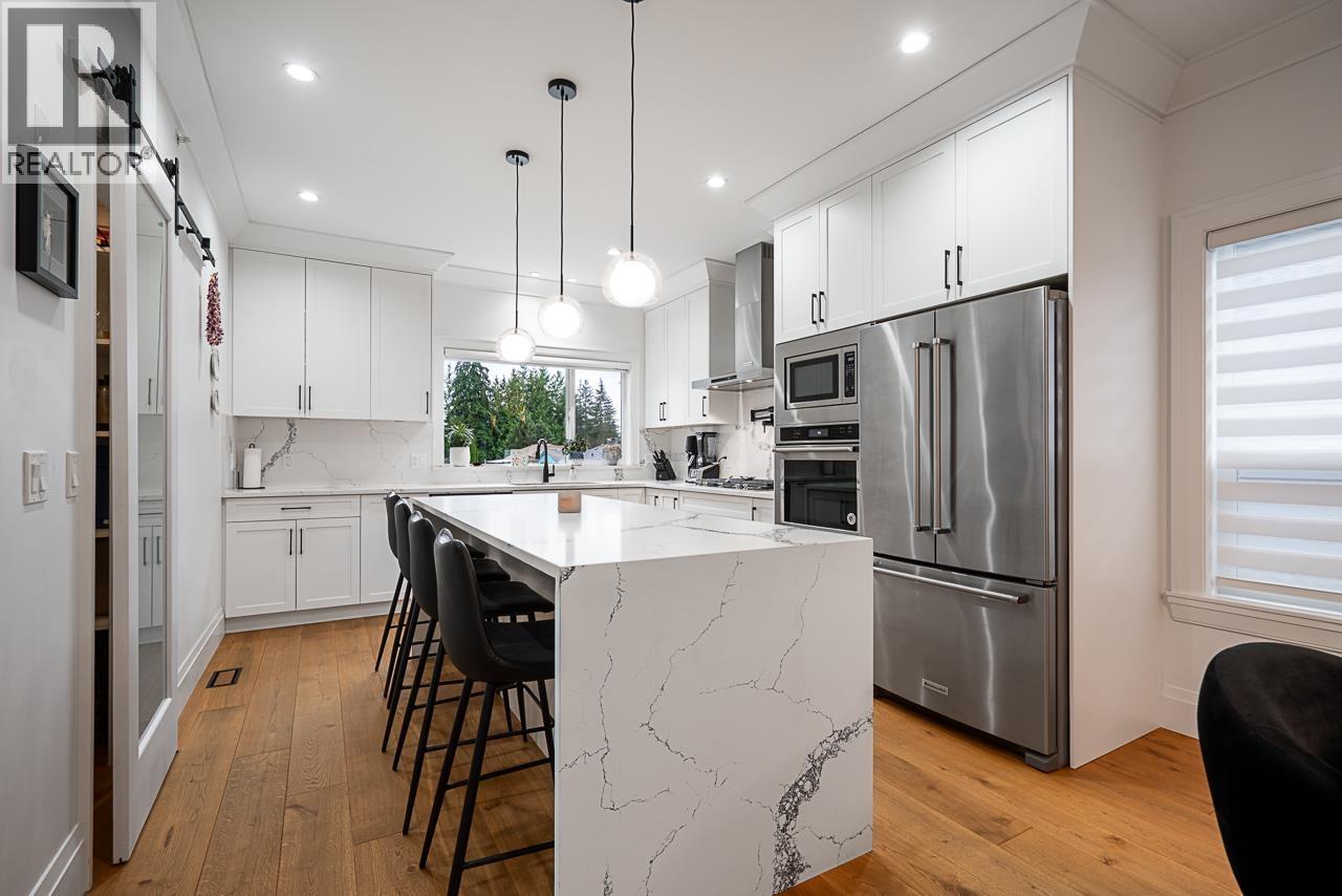 855 PATRICIA AVENUE, Port Coquitlam