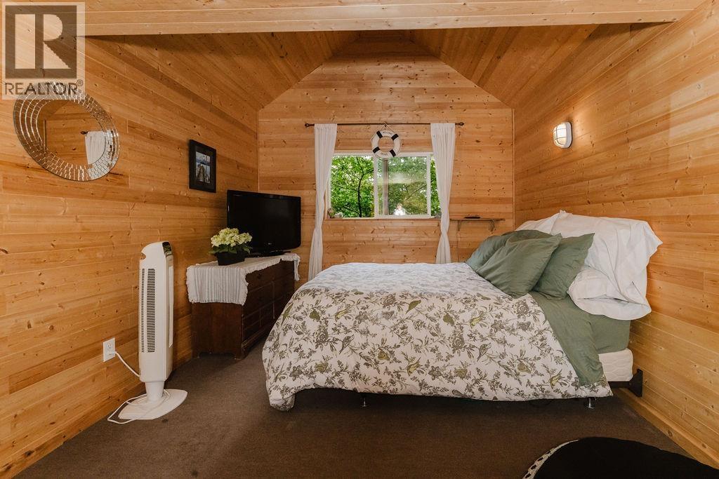 405 GAVIN ROAD, Keats Island