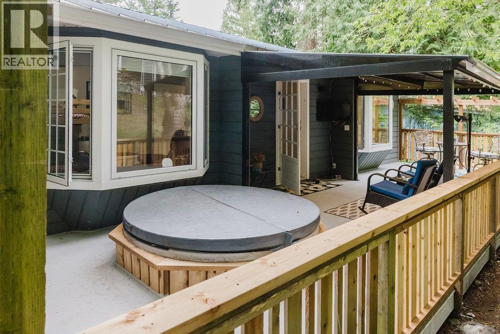 405 GAVIN ROAD, Keats Island