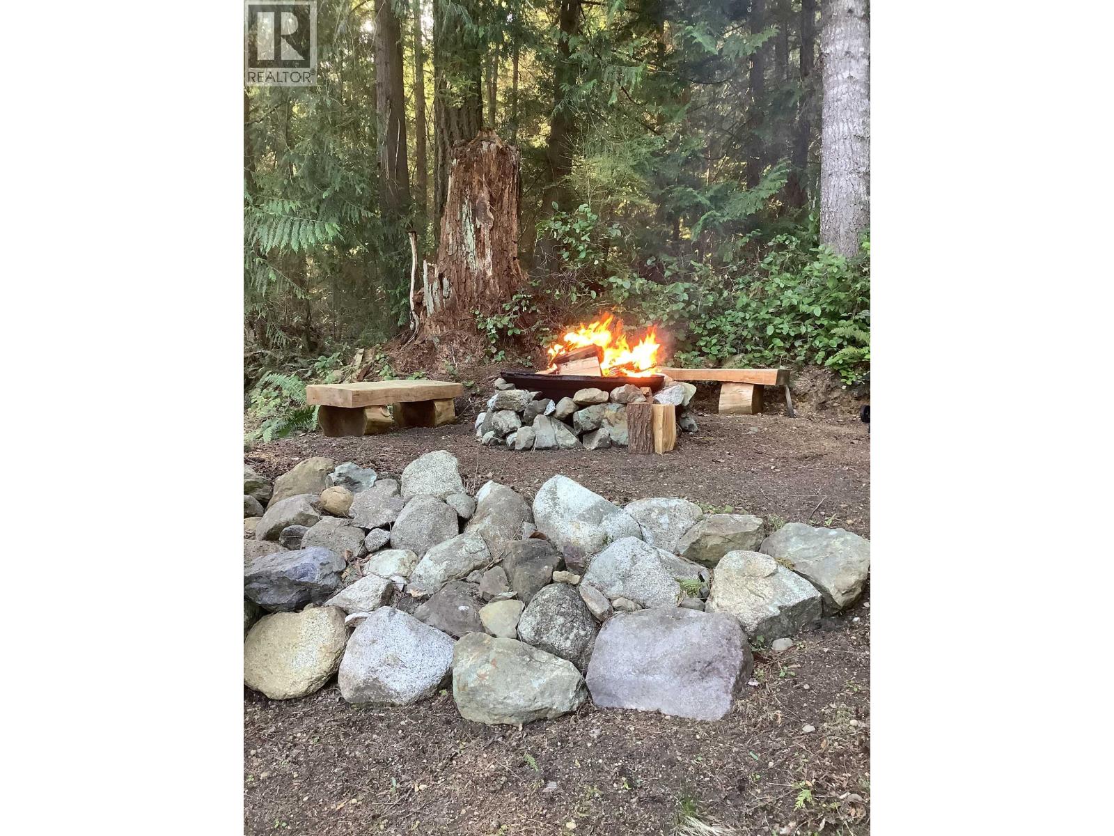 405 GAVIN ROAD, Keats Island