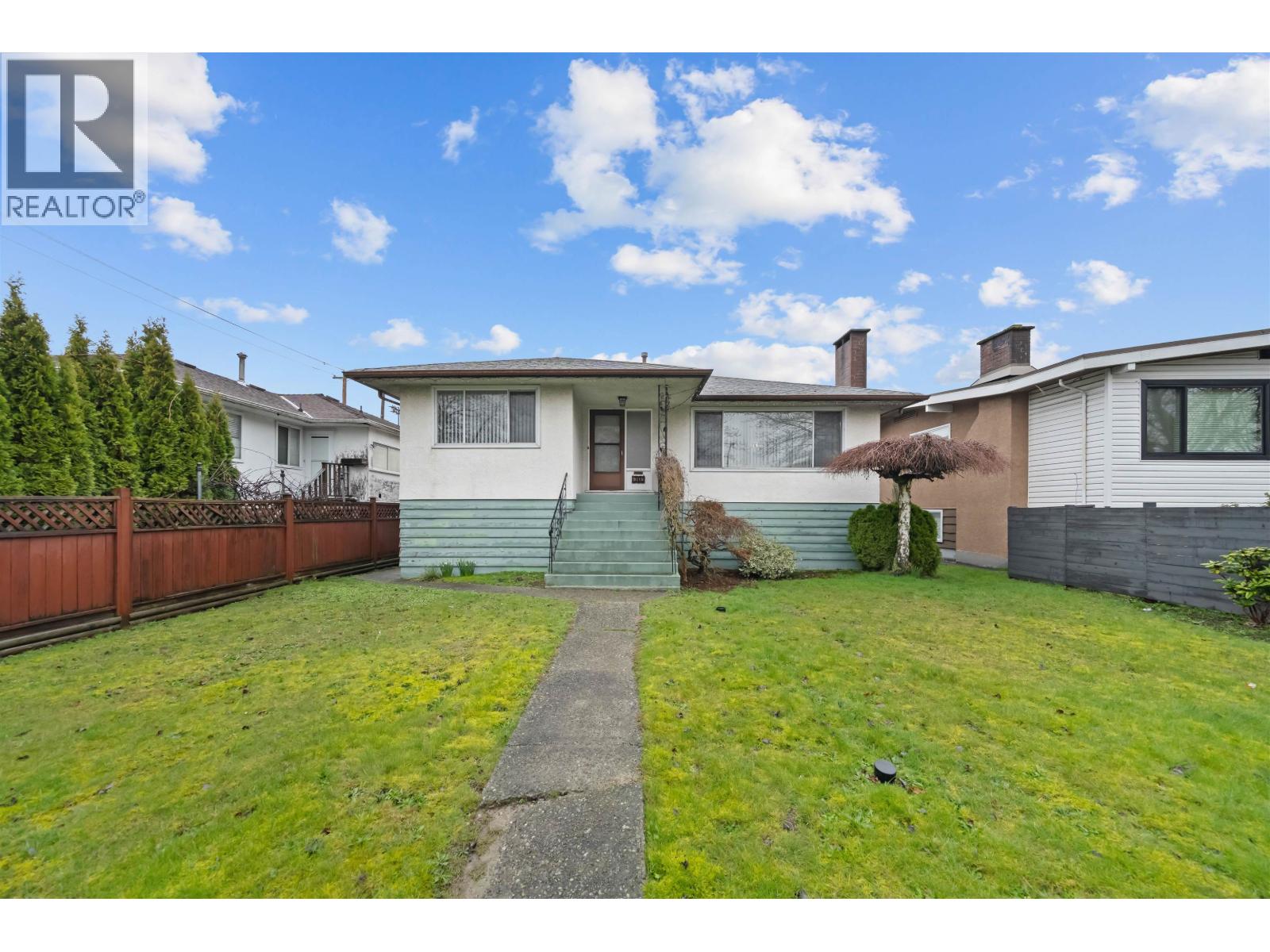 3115 E 49 AVENUE, Vancouver