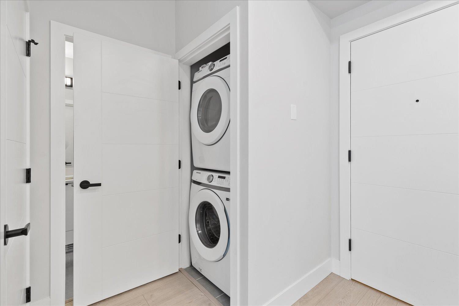 426 20360 LOGAN AVENUE, Langley