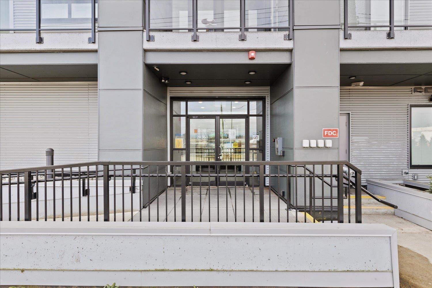 426 20360 LOGAN AVENUE, Langley