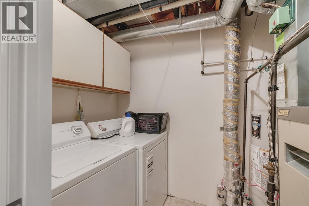 Single Family House 5 Level for Sale in   Woodacres Crescent SW Woodbine Calgary 