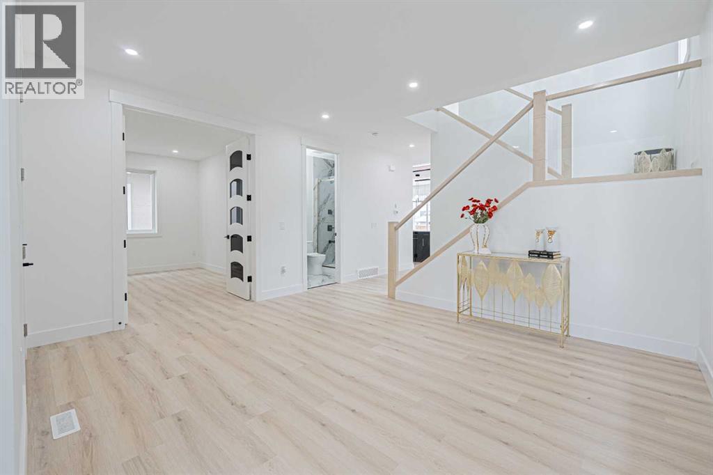 Single Family House for Sale in  Saddlecrest Circle NE Saddle Ridge Calgary 