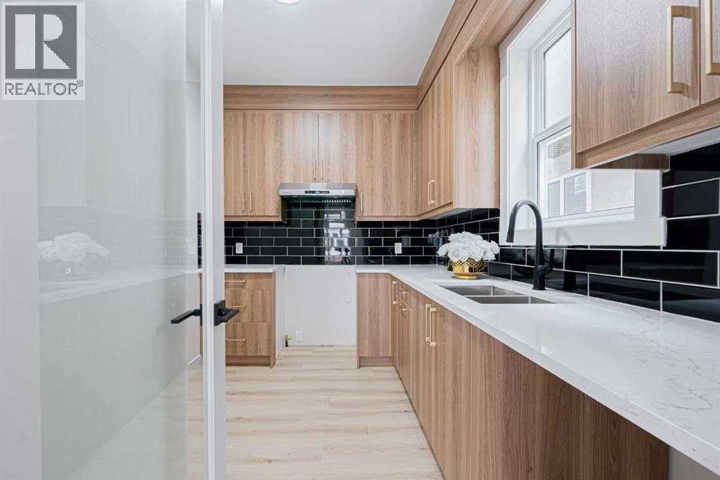 Single Family House for Sale in  Saddlecrest Circle NE Saddle Ridge Calgary 