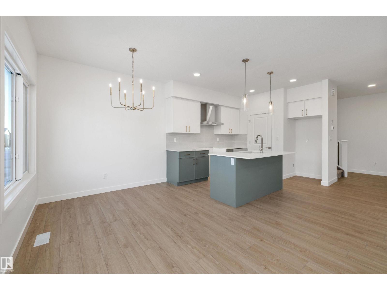 17349 6A ST NE - 14