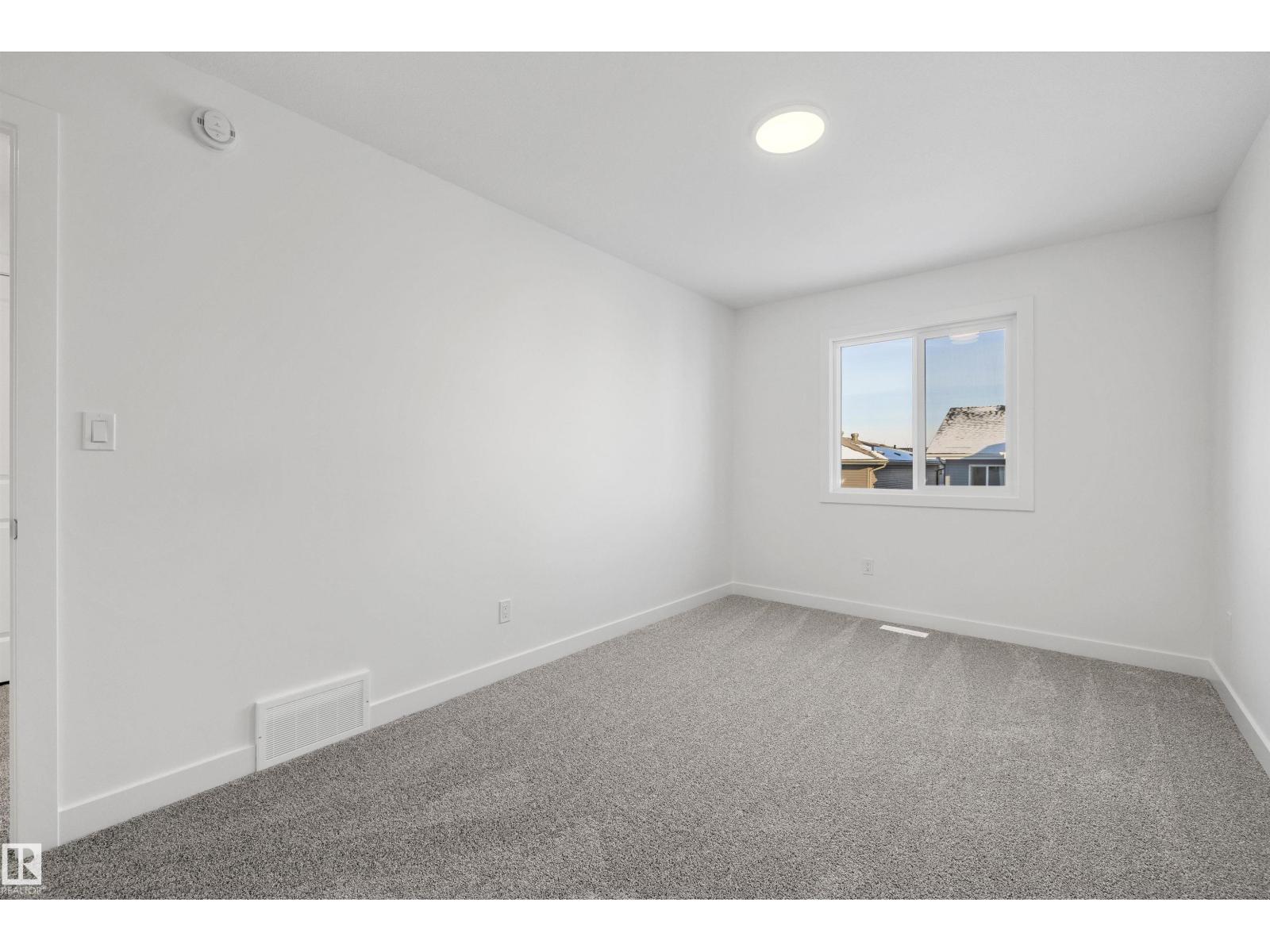 17349 6A ST NE - 33