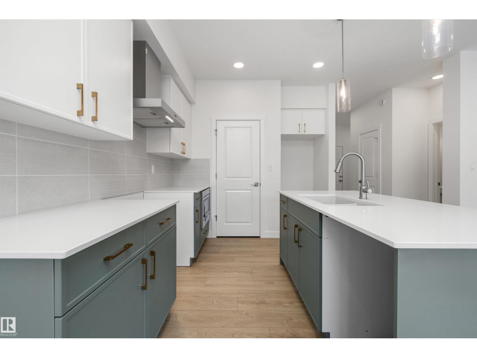 17349 6A ST NE - 21