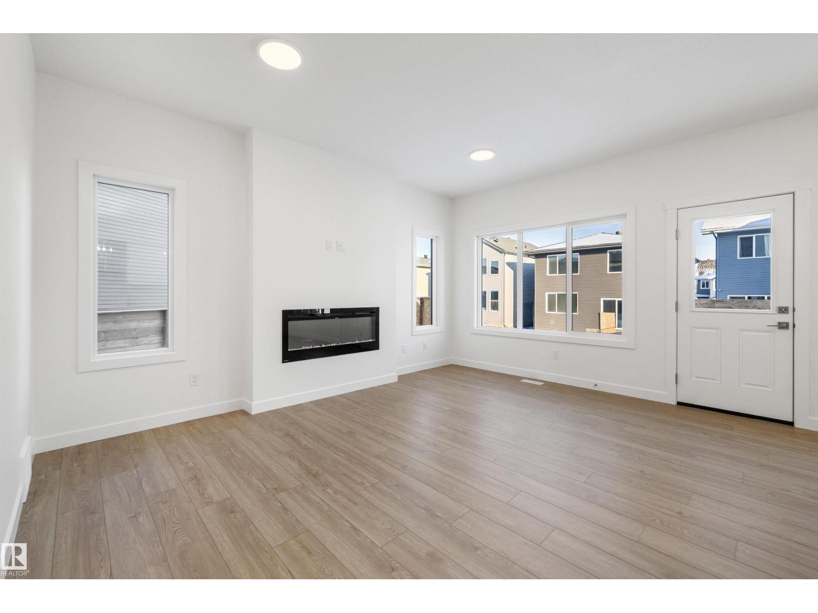 17349 6A ST NE - 6