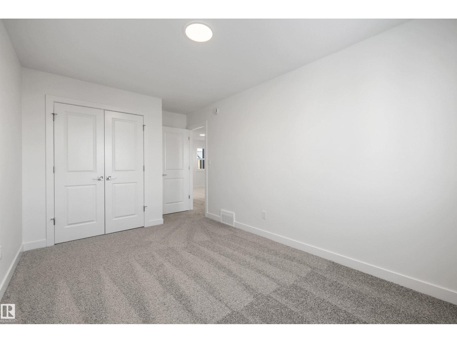 17349 6A ST NE - 32