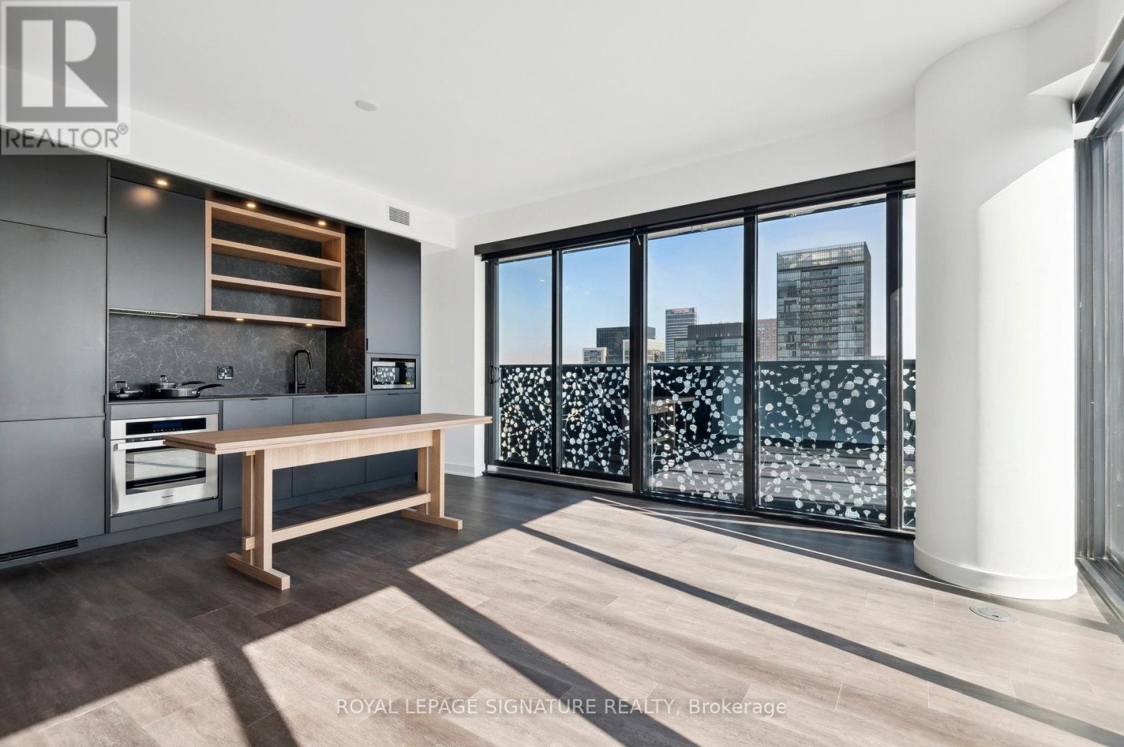 #3703 55 CHARLES STREET - 12