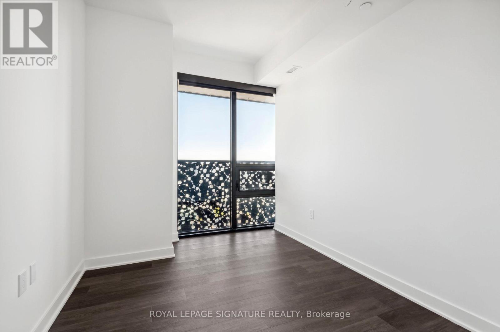 #3703 55 CHARLES STREET - 32