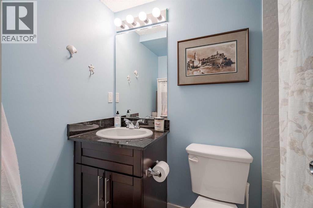 Single Family House for Sale in    Avenue SE Albert Park/Radisson Heights Calgary 