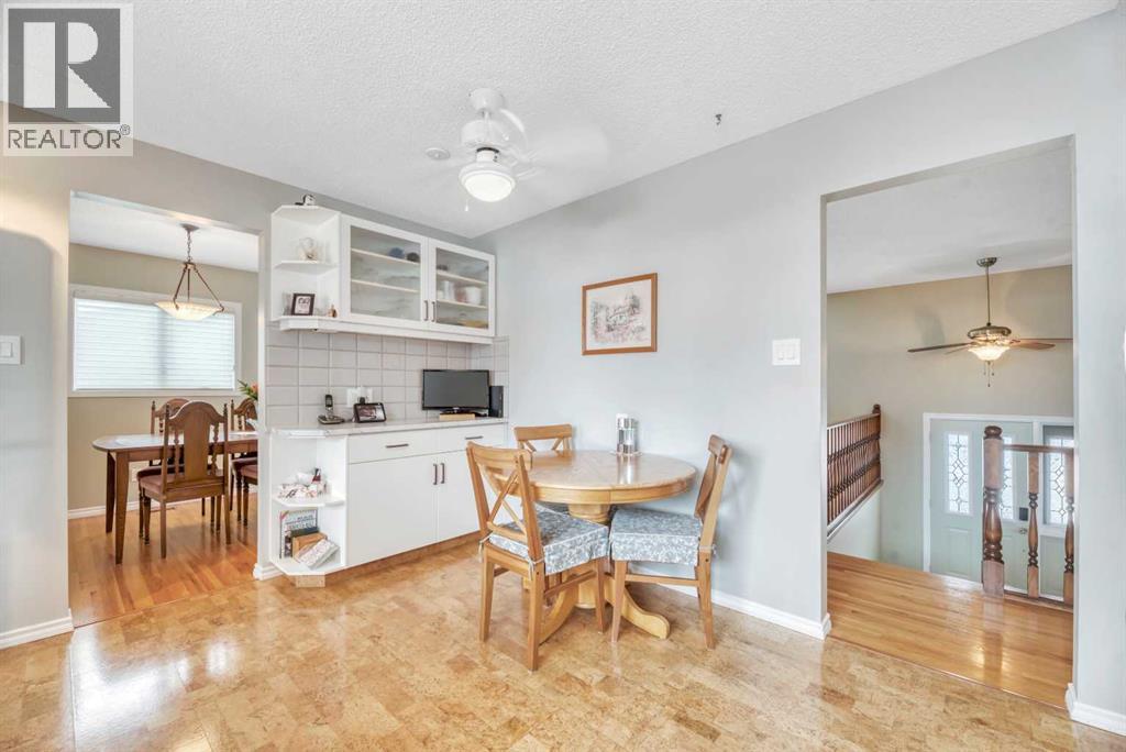 Single Family House Bi-level for Sale in  Lake Waterton Crescent SE Lake Bonavista Calgary 