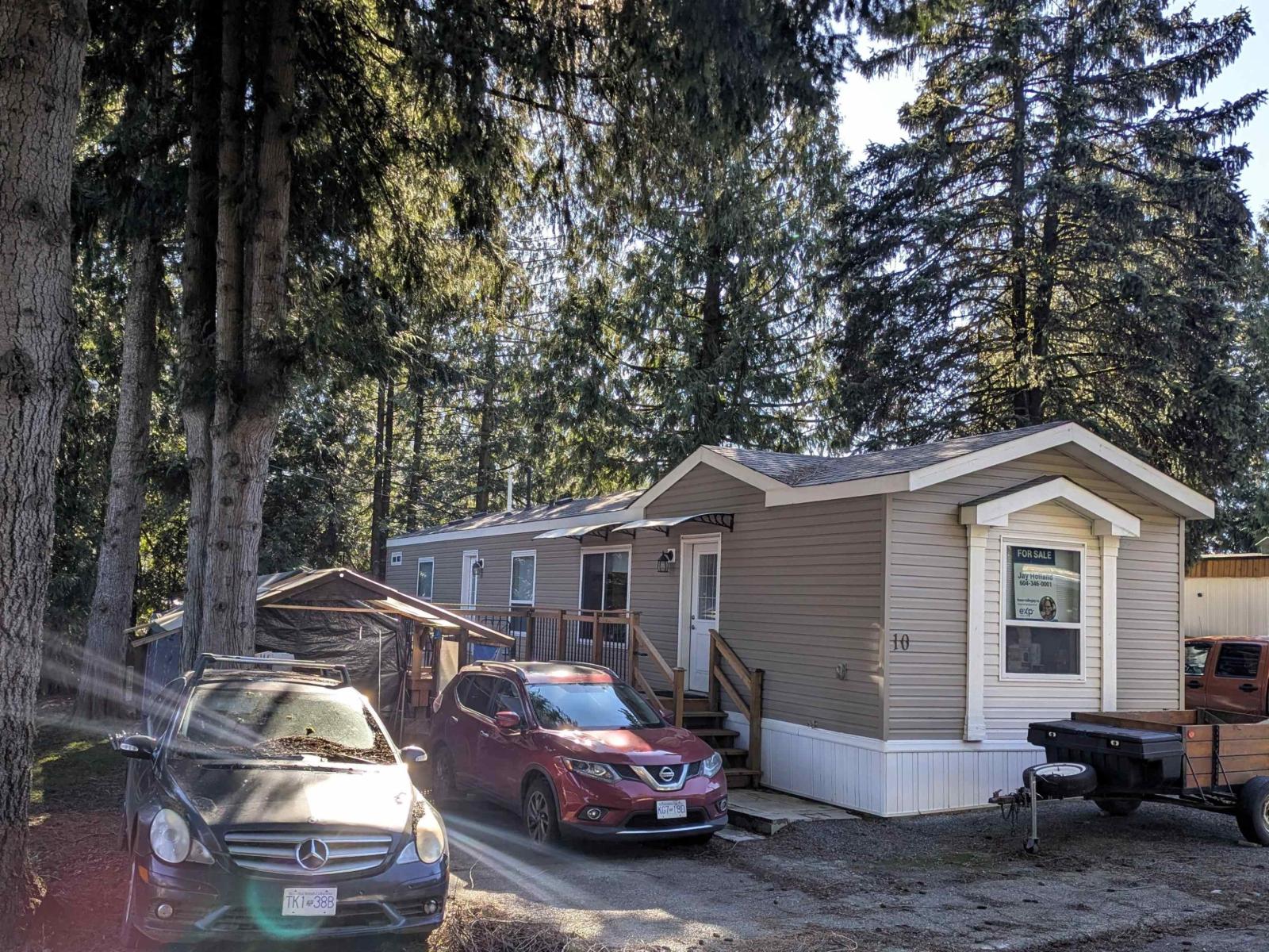 10 52604 YALE Road - photo 2