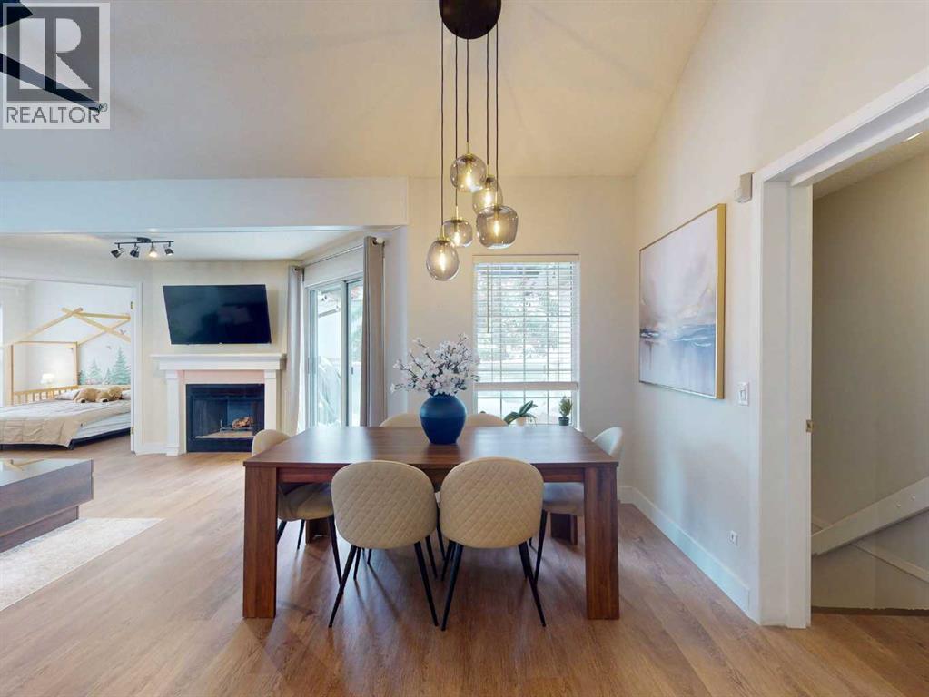 Single Family House for Sale in   Sirocco Drive SW Signal Hill Calgary 