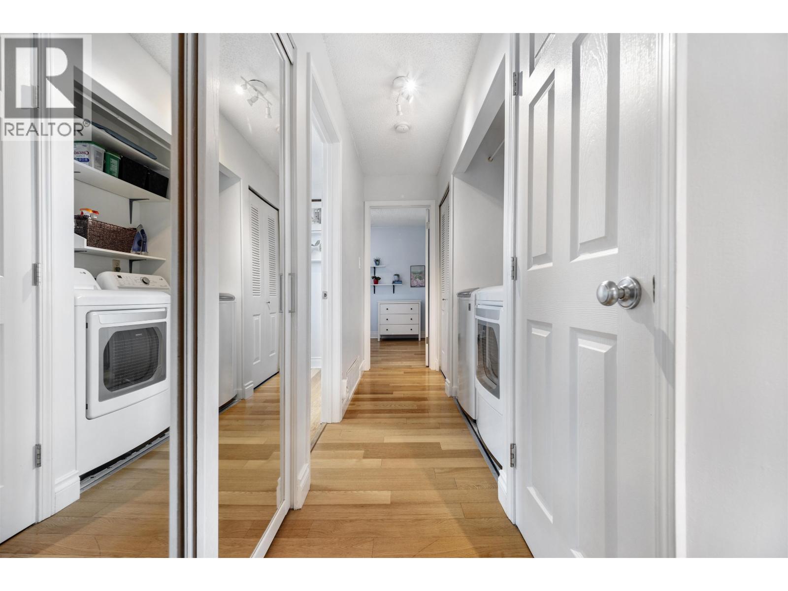 828 NICOLUM COURT, North Vancouver