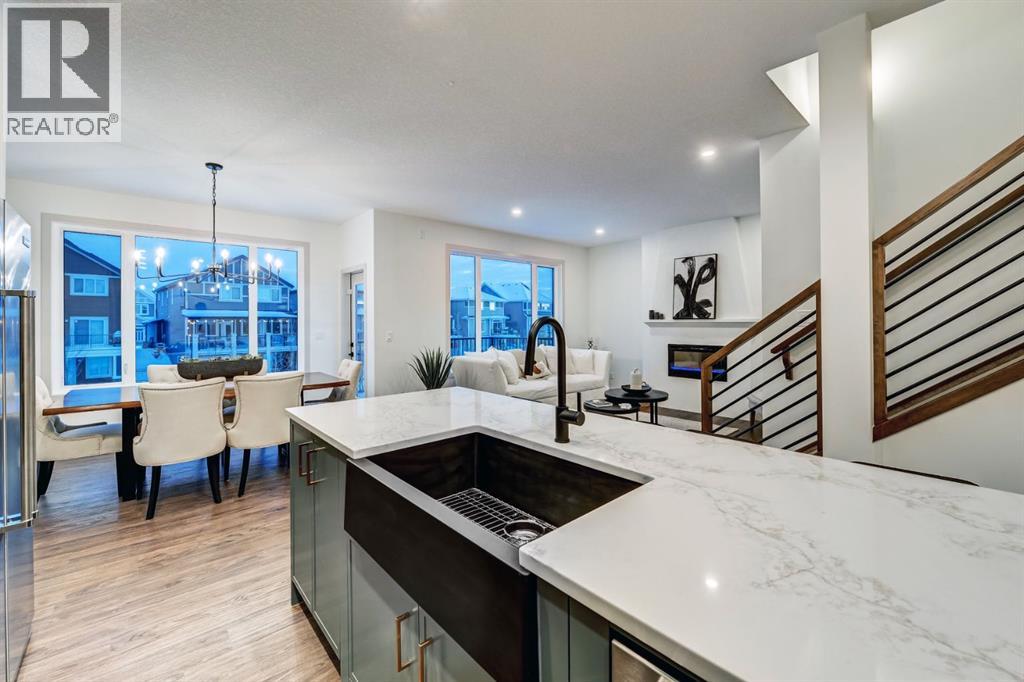 128 Sunrise Heath, Cochrane