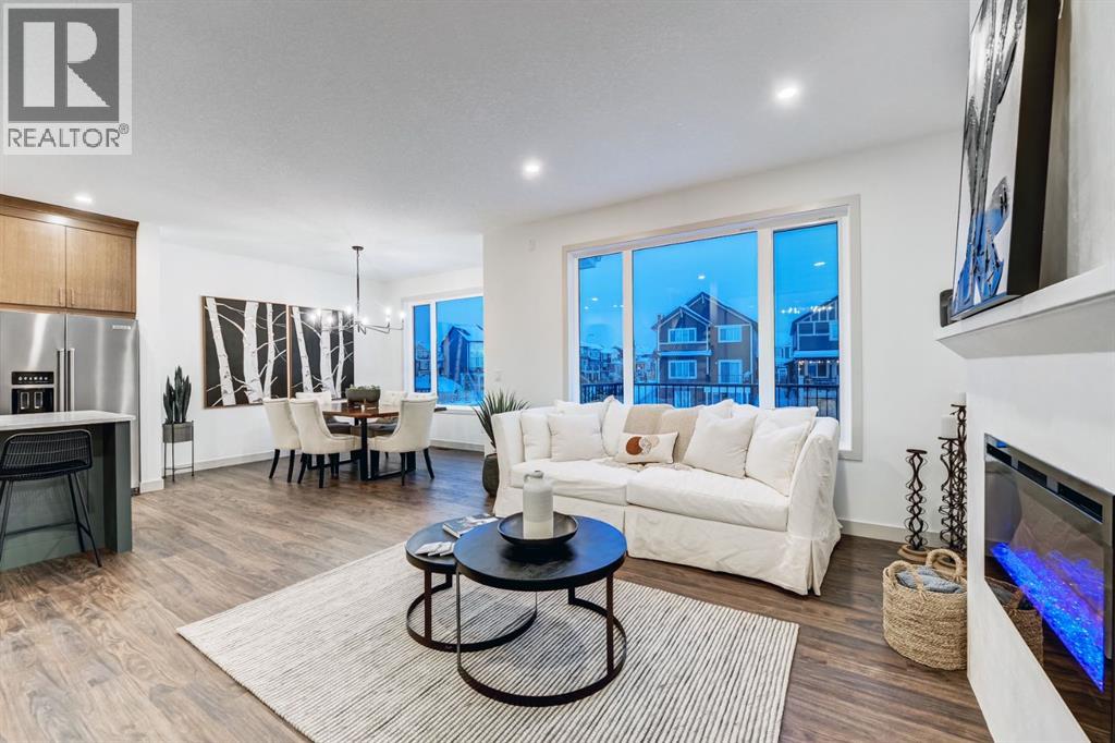 128 Sunrise Heath, Cochrane