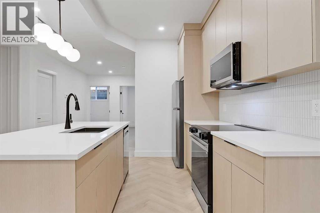 Single Family House for Sale in   Street SW Killarney/Glengarry Calgary 