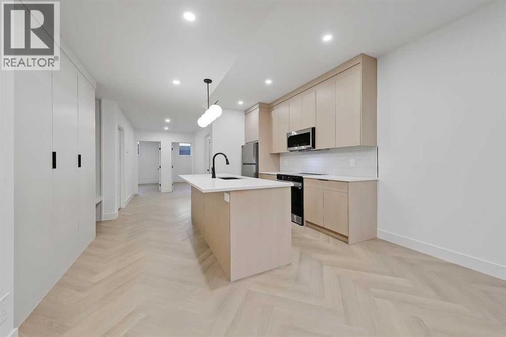 Single Family House for Sale in   Street SW Killarney/Glengarry Calgary 