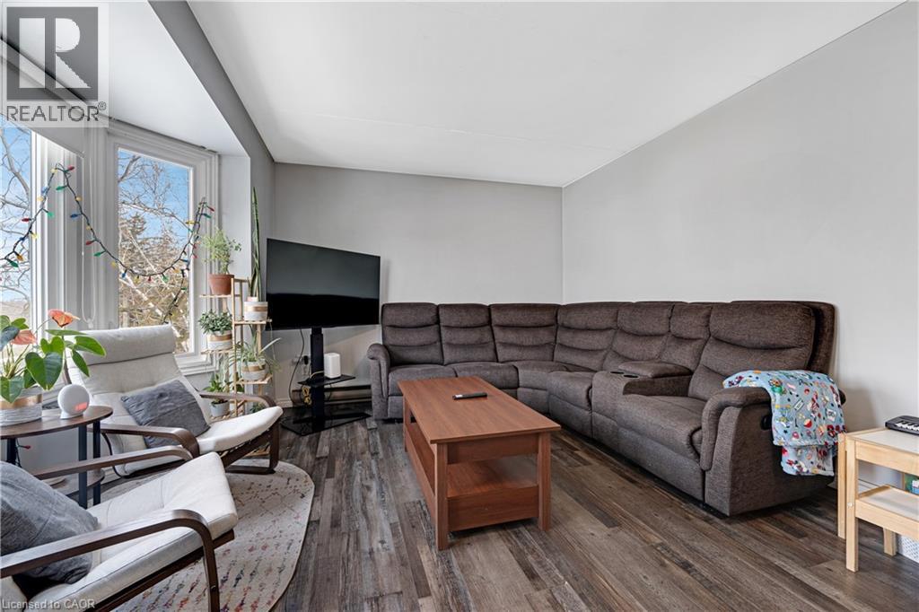 #301 401 ERB Street W - 20