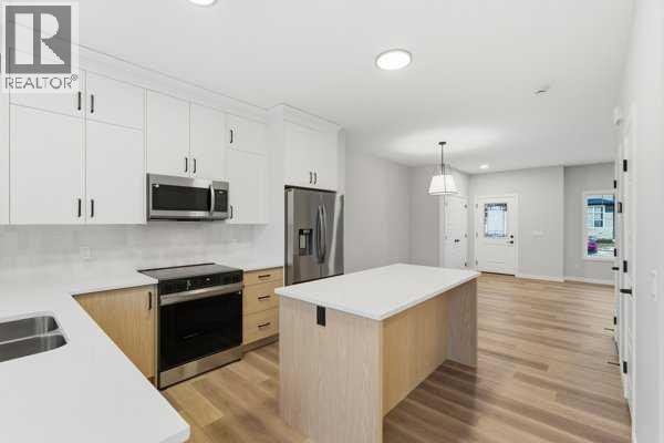 2161 BAYVIEW DRIVE SW - 12