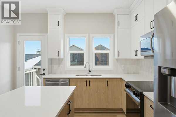 2161 BAYVIEW DRIVE SW - 9