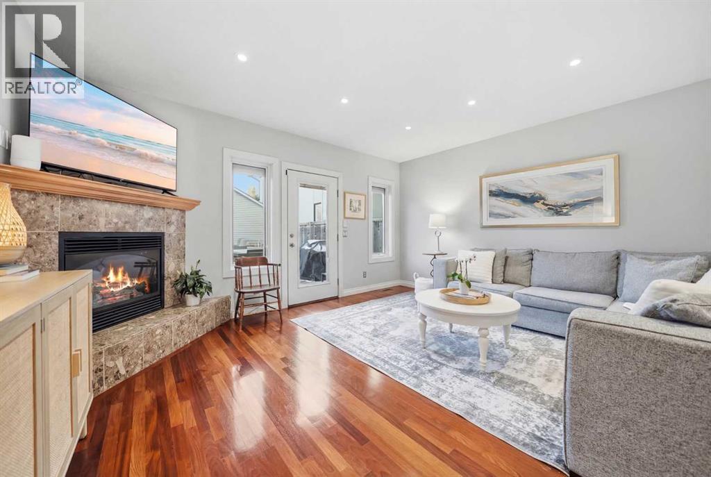 Single Family House for Sale in   Avenue SW Erlton Calgary 