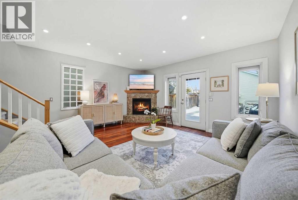 Single Family House for Sale in   Avenue SW Erlton Calgary 