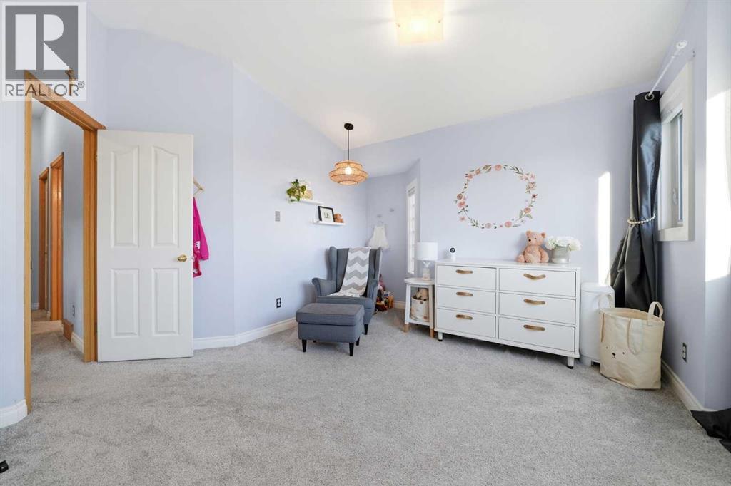 Single Family House for Sale in   Avenue SW Erlton Calgary 