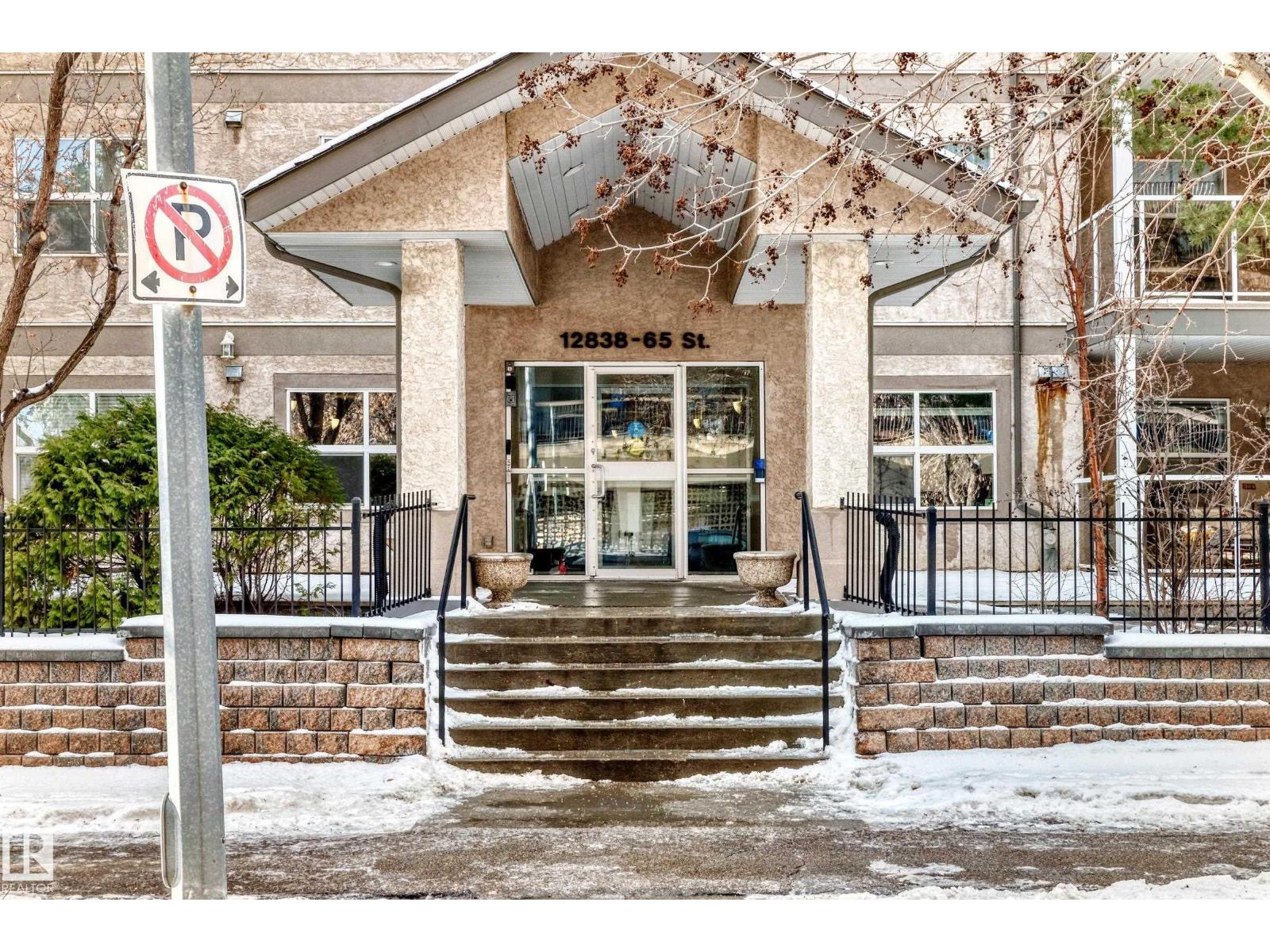 Single Family House for Sale in #   ST NW Edmonton 